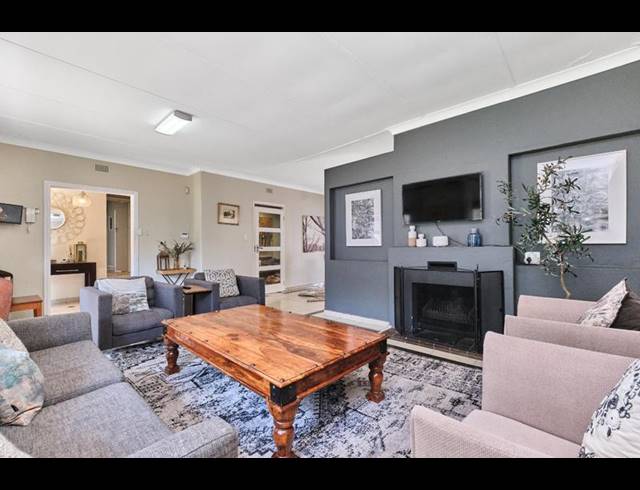 4 BEDROOM HOUSE FOR SALE IN PARKMORE